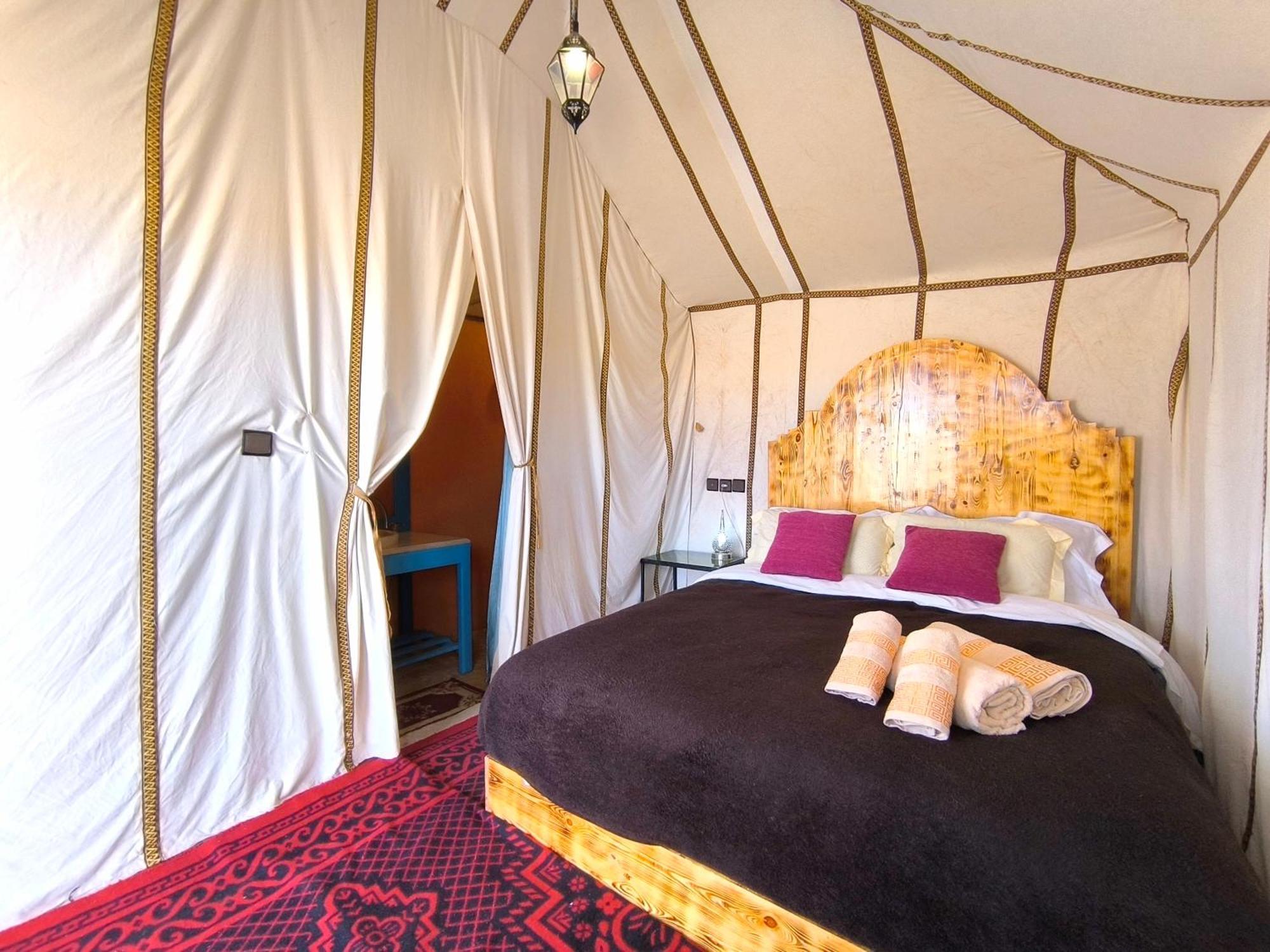 Luxury Bega Camp Hotel Merzuga Kültér fotó