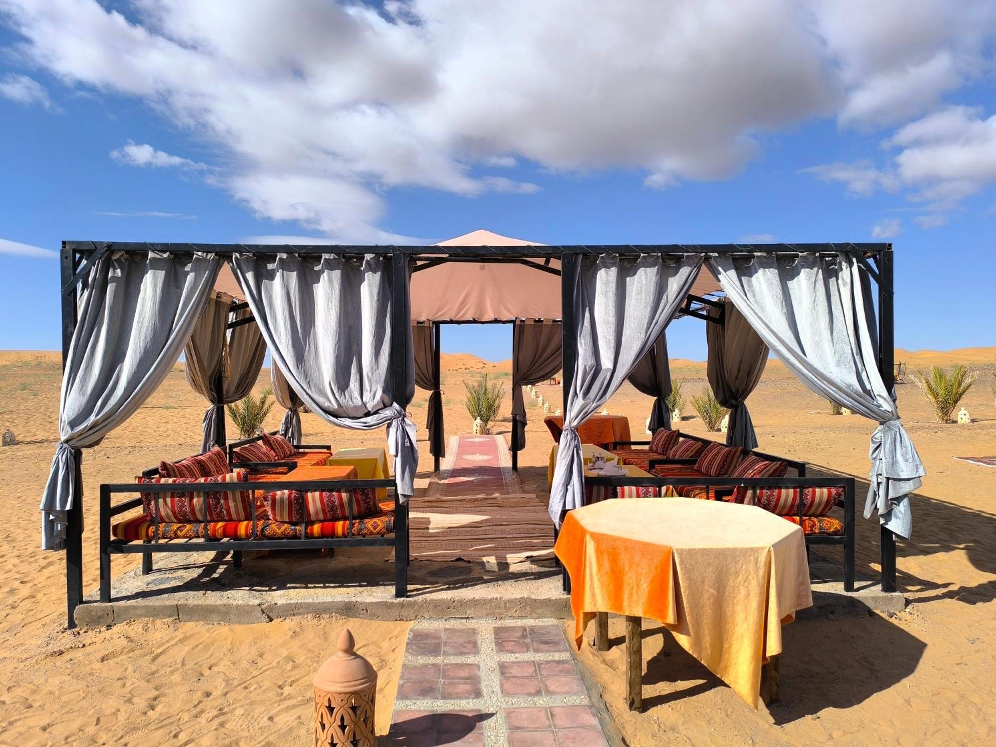 Luxury Bega Camp Hotel Merzuga Kültér fotó