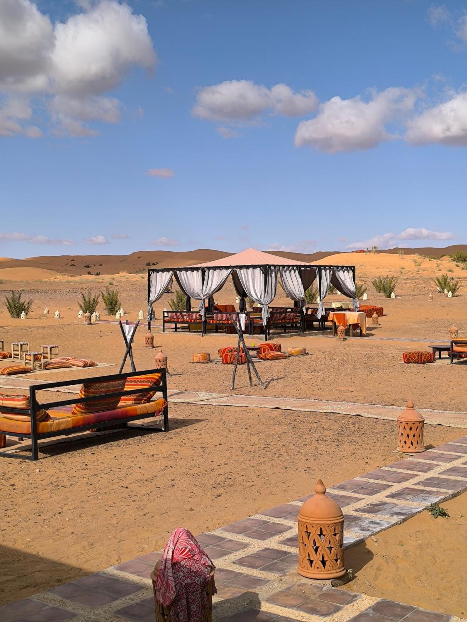 Luxury Bega Camp Hotel Merzuga Kültér fotó